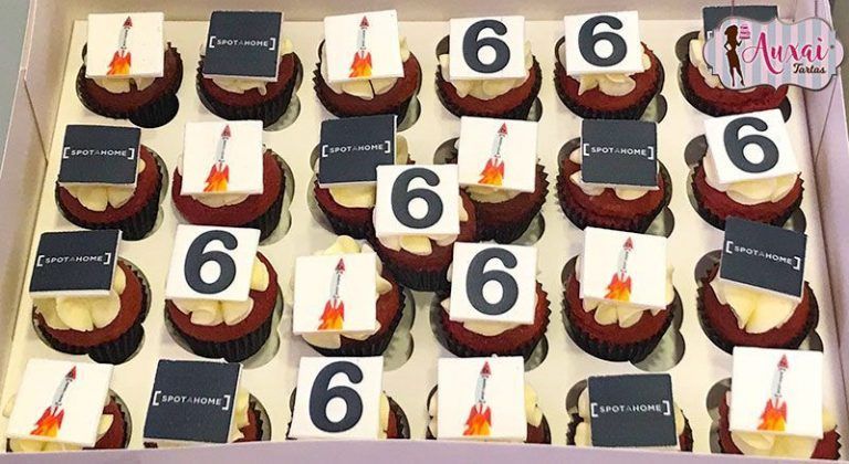 Mini cupcakes 6to aniversario empresa