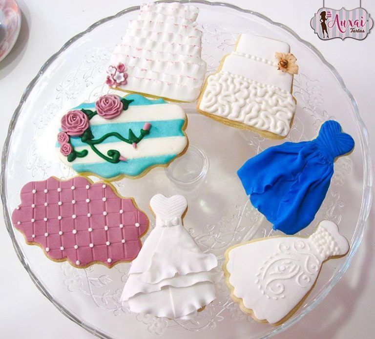 Galletas boda blanco y lila