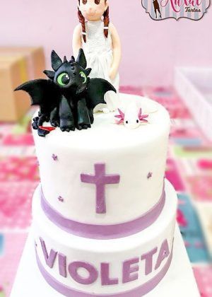 Tarta de comunión dragón desdentado