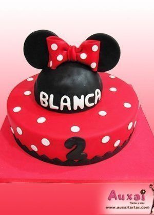 Tarta Disney Minnie Mouse media cabeza blanca y roja con media cabeza de Minnie y nombre Blanca