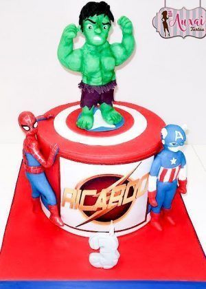 Tarta Infantil super héroes