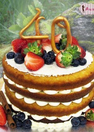 Tarta naked cake 40 cumpleaños