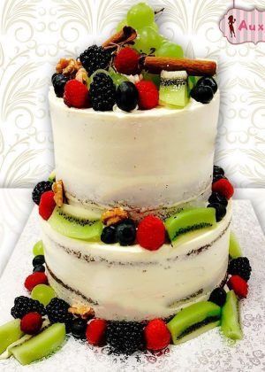 Tarta semi naked frutas de temporada
