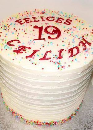 Tarta buttercream básica sin fondant pastel personalizado Madrid