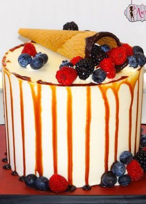 Tarta drip cake caramelo sin fondant pastel personalizado Madrid