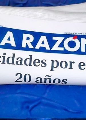 Tarta periódico 3D