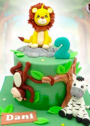 Tarta 2 años con animales de la selva