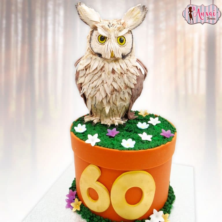 Tarta Búho sobre maceta
