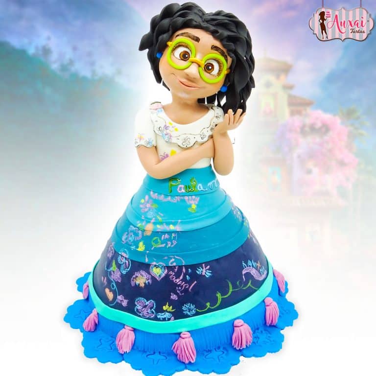 Tarta Disney Encanto con Mirabel en 3D