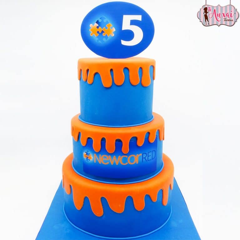 Tarta personalizada para la empresa NewCorred