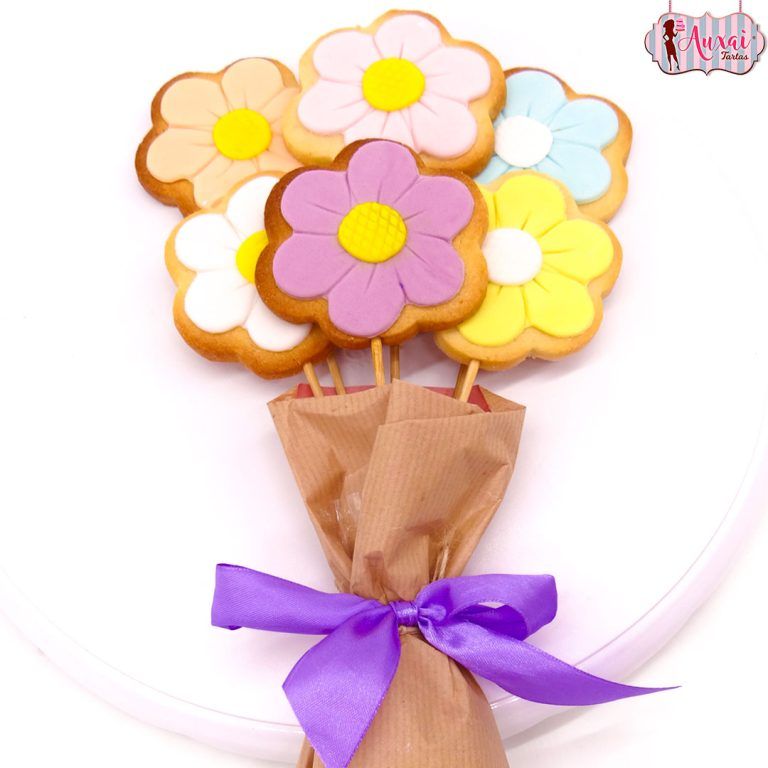 Galletas ramo de flores con palo personalizadas