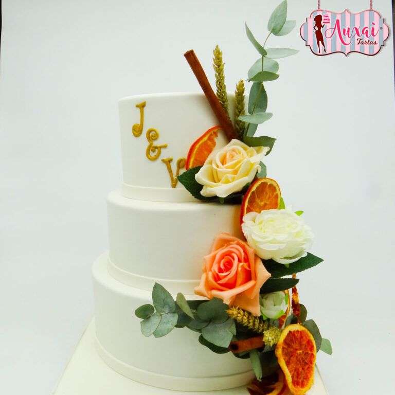 Tarta boda fruta deshidratada
