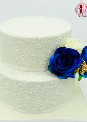 Tarta boda rosas azules