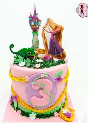 tarta Disney Rapunzel papel de azúcar personalizada, princesa rubia con trenza dorada, vestido rosa y lila, castillo de fondo, torre, fondo degradado rosa y lila, papel comestible, Madrid