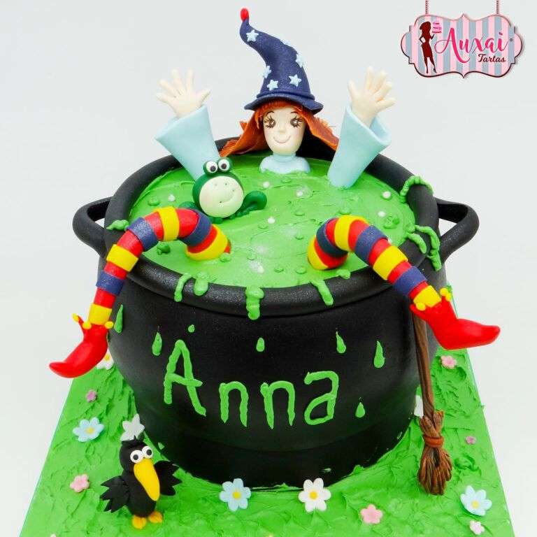 Tarta caldero Halloween