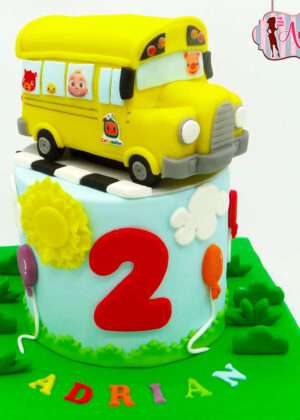 Tarta cocomelon bus