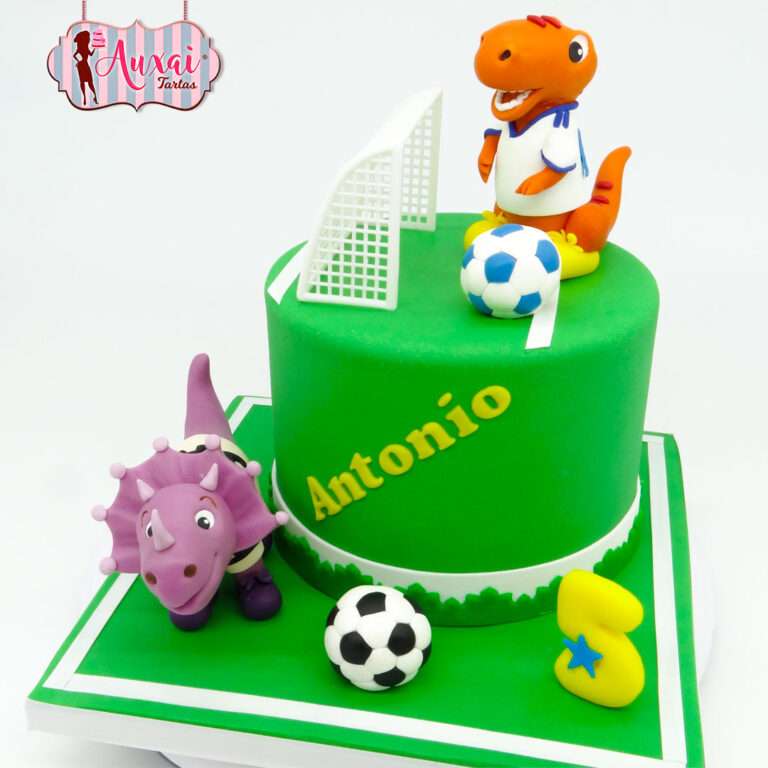 Tarta dinosaurios fútbol