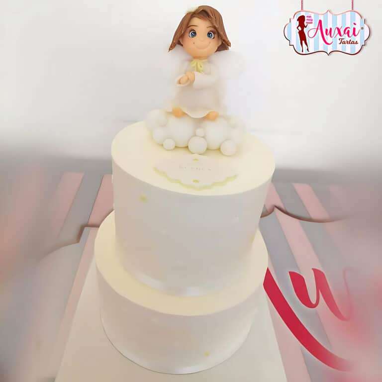 Tarta bautizo angelito blanco