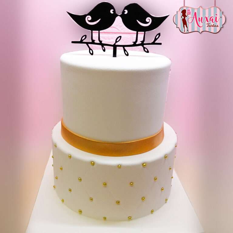 Tarta boda con topper de pajaritos
