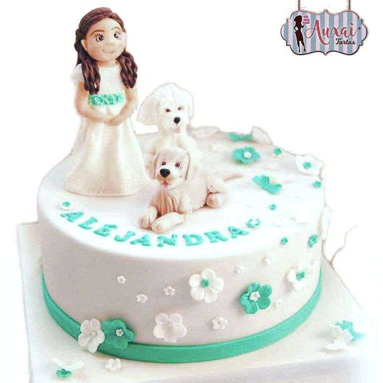 Tarta comunión con perritos