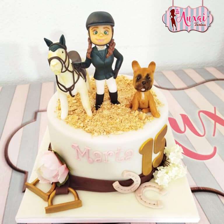 Tarta de 15 Años Amazona y Doma de Caballos