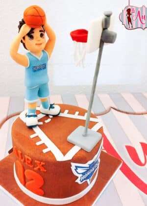Tarta baloncesto niño
