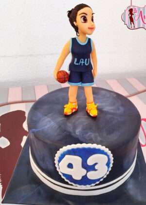 Tarta chica baloncesto