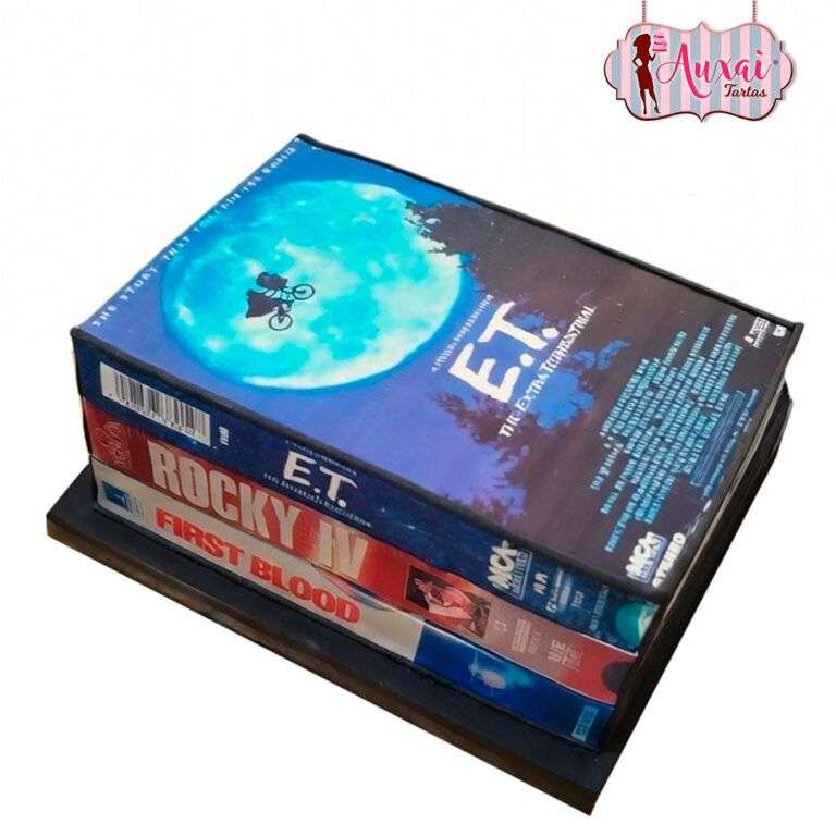 Tarta Cintas VHS Ochenteras de Diseño