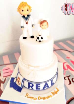 Tarta comunión marinero y fútbol