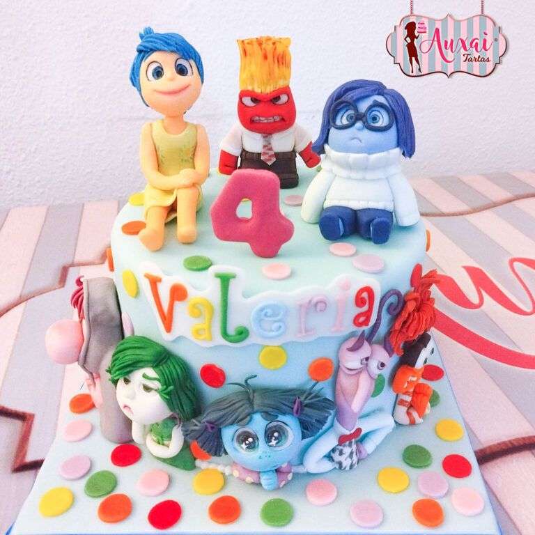 Tarta Infantil de Diseño Emociones de Película