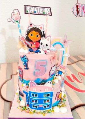 Tarta Gabby's dollhouse