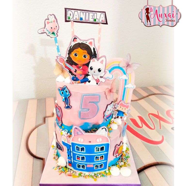 Tarta Gabby's dollhouse