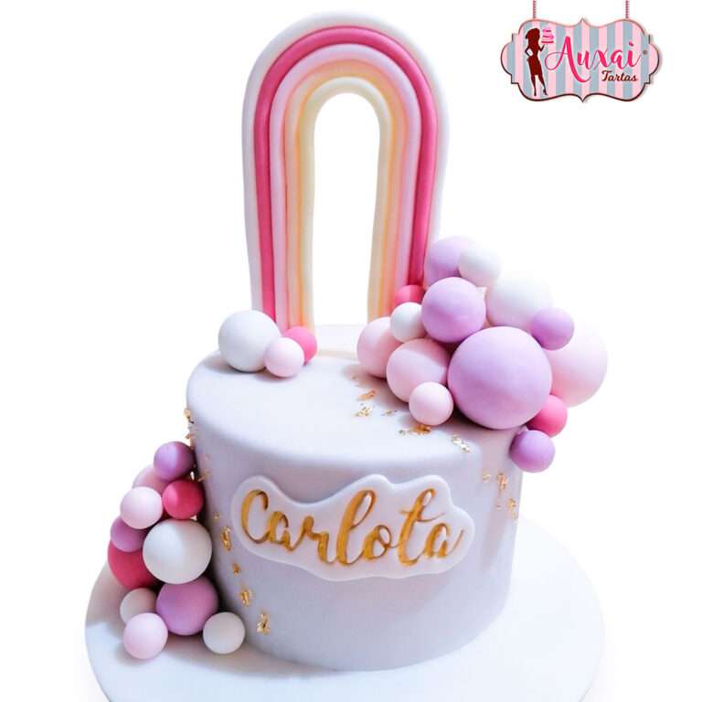Tarta Infantil Arcoíris y Esferas Pastel