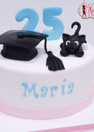 Tarta de graduación con mascota