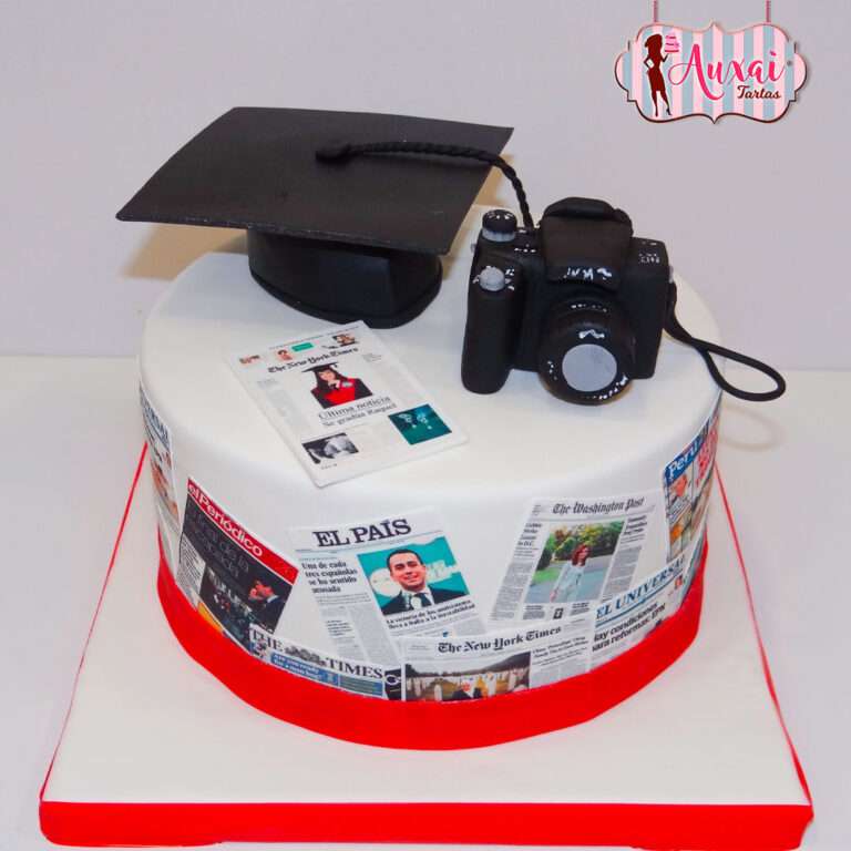 Tarta de Graduación Periodista y Cámara de Fotos