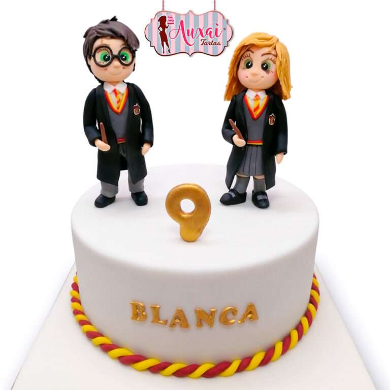 Tarta Infantil de Magia y Fantasía Blanca