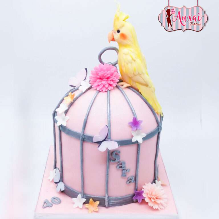 Tarta Exclusiva Jaula de Flores con Ninfa de Fondant