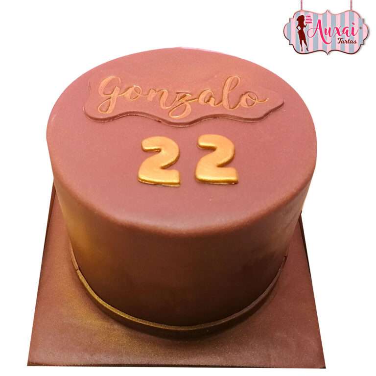 Tarta sencilla marrón y oro