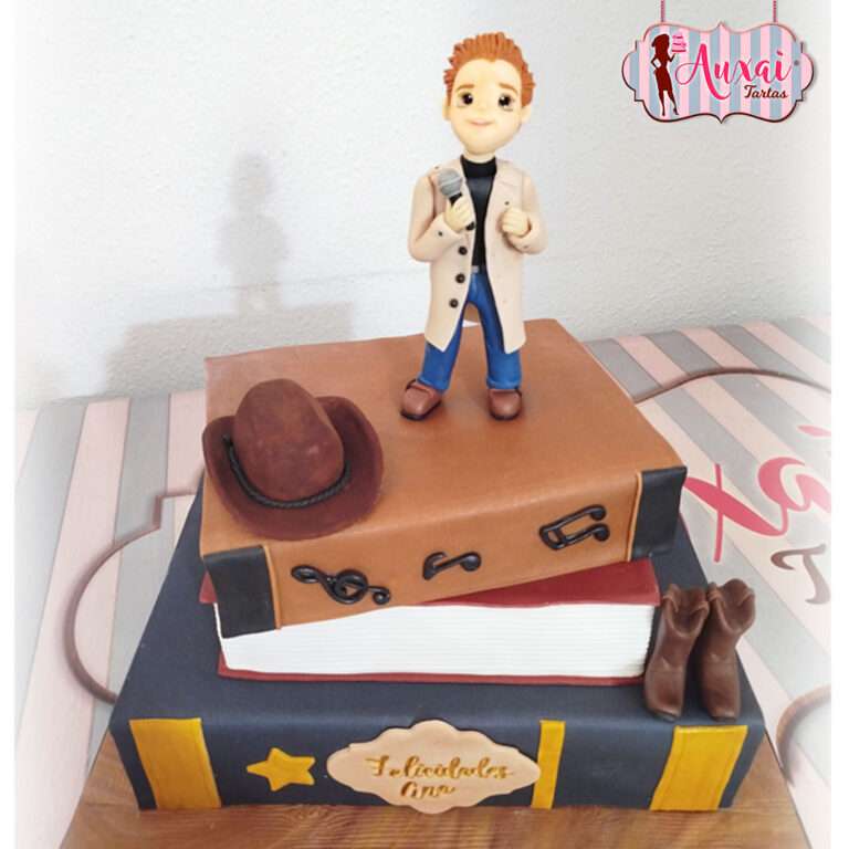 Tarta de Diseño Cantante Country y Libros