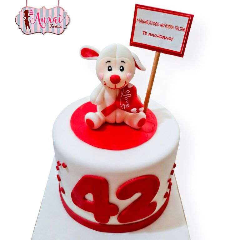 Tarta San Valentín con oso de peluche