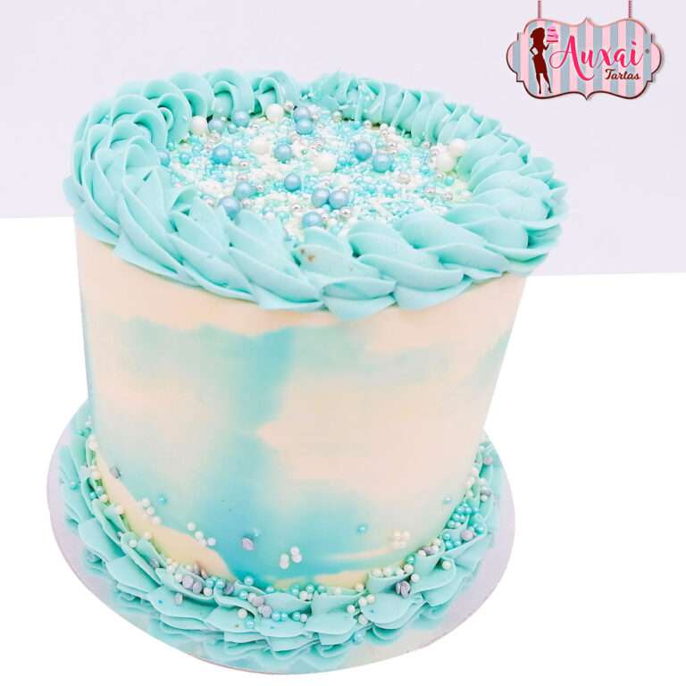 Tarta sprinkles y buttercream azul