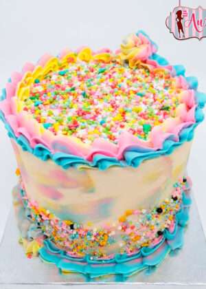 Tarta sprinkles y buttercream multicolor