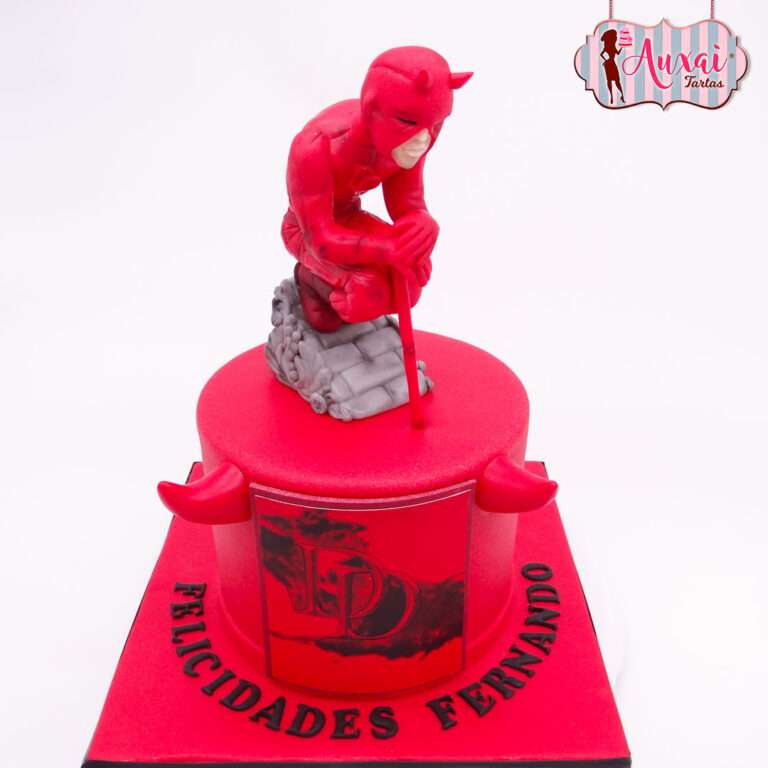 Tarta Temática Daredevil de Diseño