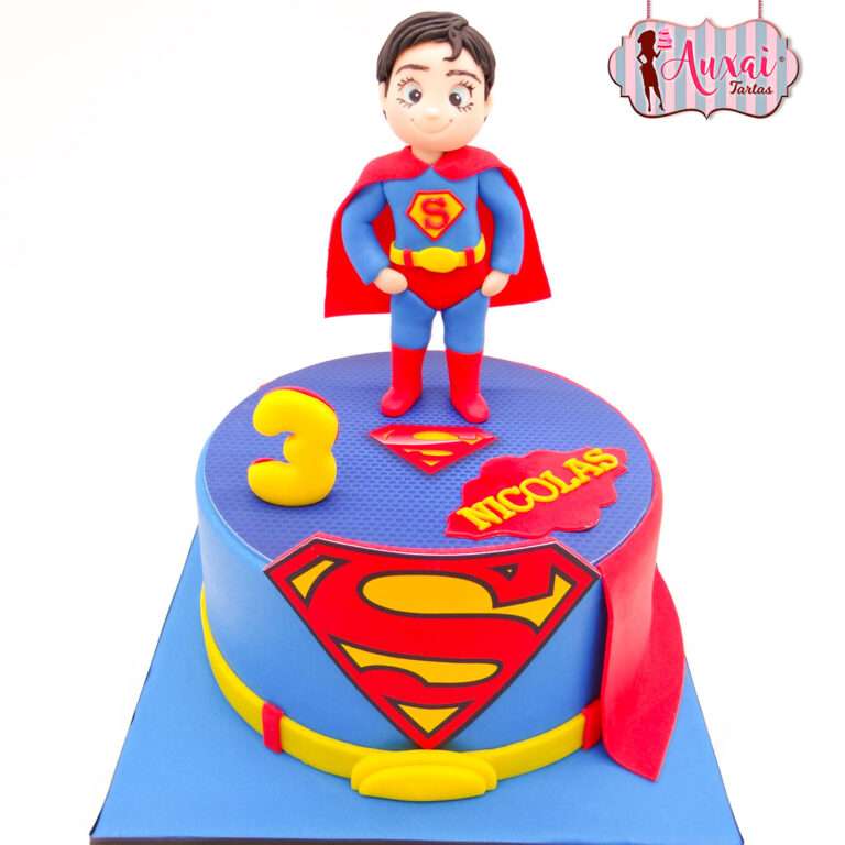Tarta Infantil de Superman Nicolás