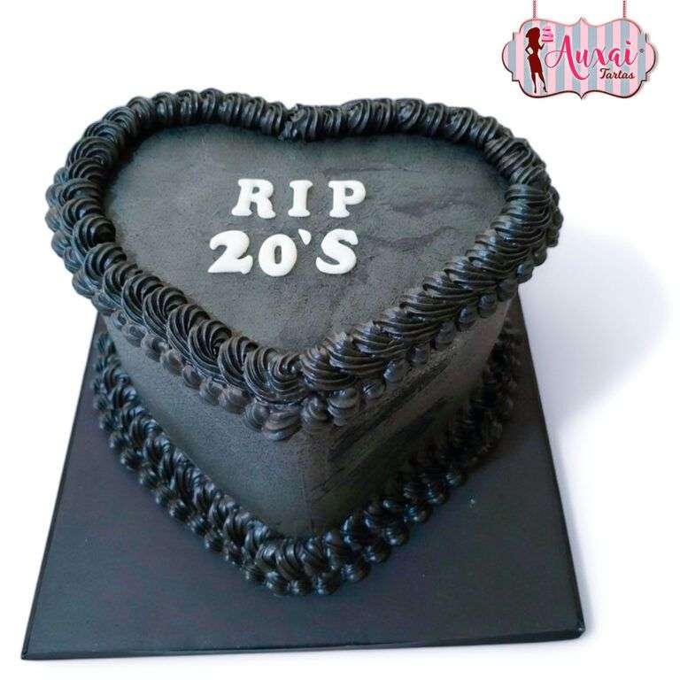 Tarta vintage RIP 20 años